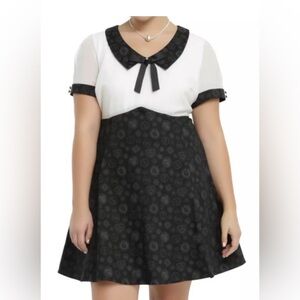 Hot Topic Fantastic Beasts Tina Dress 24 Black and White Dress with Bow Detail